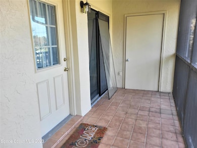 HH 107 screened porch
