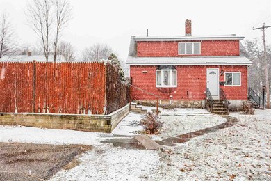 667 Calef Rd, Manchester, NH 03103 - photo 3