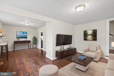 555 W King St, Strasburg, VA 22657 - photo 5