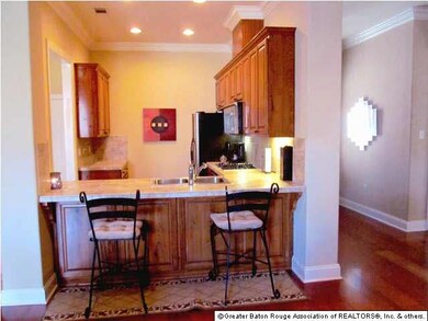 Open kitchen with bar top