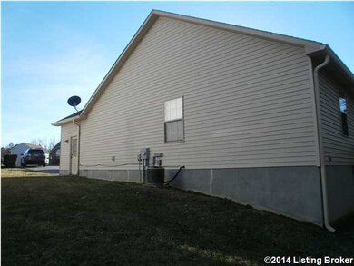 202 Savannah Dawn Ct, Mount Washington, KY 40047 - photo 4