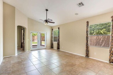4624 S Redrock-6
