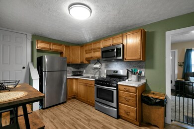 8-web-or-mls-1308-cedar-hill-rd