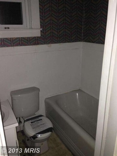 3322 Brighton St, Baltimore, MD 21216 - photo 5