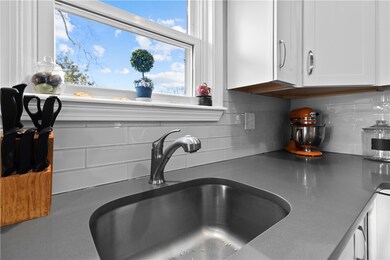 36 Galant Dr, Warwick, RI 02886 - photo 6