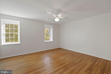 3524 Hamlet Place, Chevy Chase, MD 20815 - photo 6