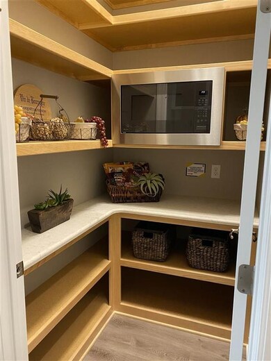 711 N Firefly Ct unit The Briarly II, Wichita, KS 67235 - photo 5