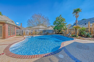 15915 Moonlight Creek Ct, Houston, TX 77095 - photo 6