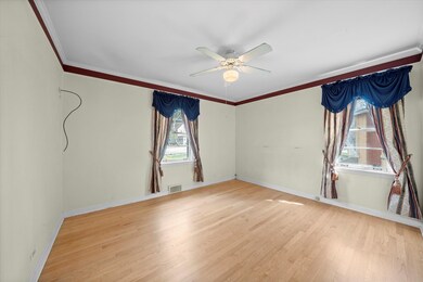 1084 S River Rd, Des Plaines, IL 60016 - photo 7