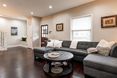 1516 Bryden Rd, Columbus, OH 43205 - photo 7