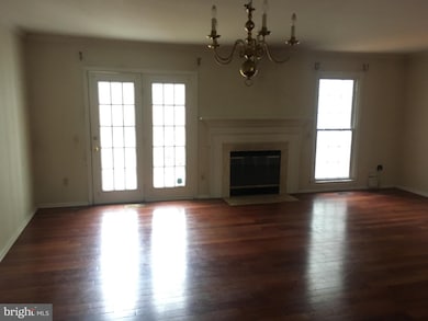 300 Crescendo Way, Silver Spring, MD 20901 - photo 6