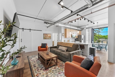 Similar unit with identical layout