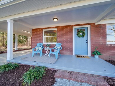 523 N Central Ave, Locust, NC 28097 - photo 5