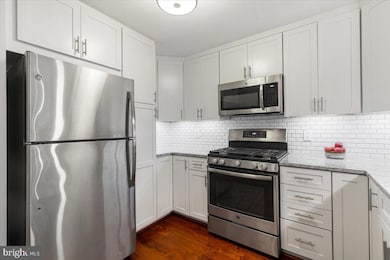 Potomac Place Condominiums unit N212, Washington, DC 20024 - photo 6