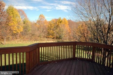 7854 Rockburn Dr, Ellicott City, MD 21043 - photo 6