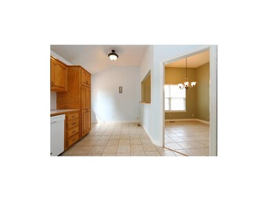 Partition between Kitchen and Dining Area