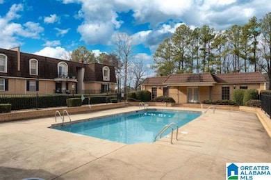 175 Old Montgomery Hwy unit D, Vestavia Hills, AL 35216 - photo 3