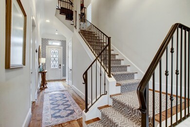 8506 N Rose Terrace Ln, Houston, TX 77055 - photo 5