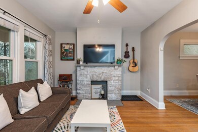 221 E Hinman Ave, Columbus, OH 43207 - photo 7