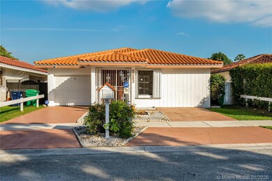 5683 SW 150th Ave, Miami, FL 33193 - photo 2