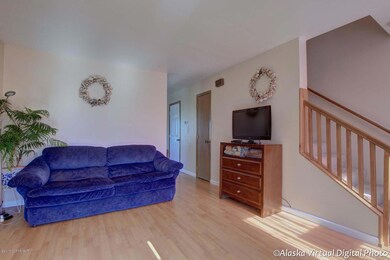 Living Rm #2