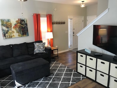 family room toward front door