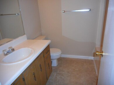 205 Flores Ln unit B, Augusta, GA 30907 - photo 7