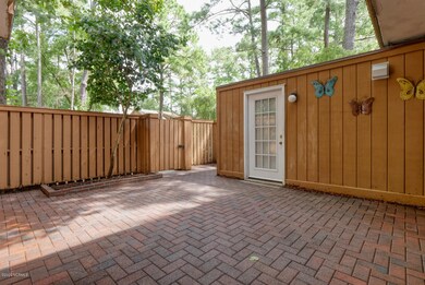 2049 Albert Cir Wilmington NC-large-005-