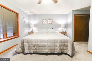 23140 Cobblestone Ln unit 205, California, MD 20619 - photo 5