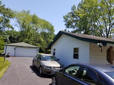 18621 Baker Ave, Country Club Hills, IL 60478 - photo 6