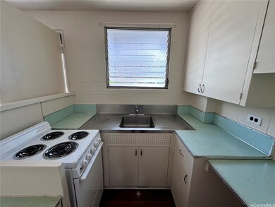 1920 Young St unit 2, Honolulu, HI 96826 - photo 3