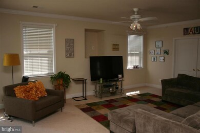 13839 Gullane Dr unit 85, Woodbridge, VA 22191 - photo 6
