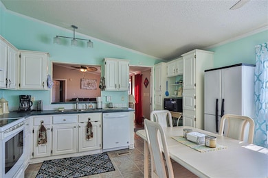 1638 Hewitt Rd, Loris, SC 29569 - photo 7