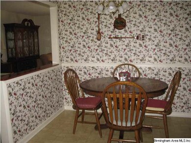 Eating area in kitchen