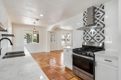 Brand new, modern kitchen