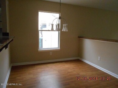 2747 Hidden Village Dr, Jacksonville, FL 32216 - photo 3