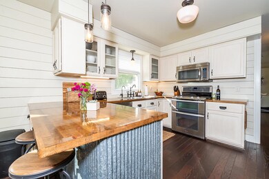 2223 Surry, Schoolcraft, MI 49087 - photo 5