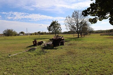 1229 Farm To Market 3048, Cleburne, TX 76031 - photo 5
