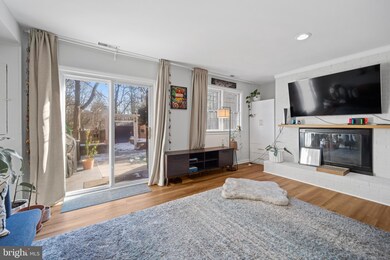 6028 Hardwick Place, Falls Church, VA 22041 - photo 6