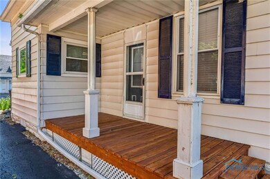 1022 E Sandusky St, Findlay, OH 45840 - photo 6