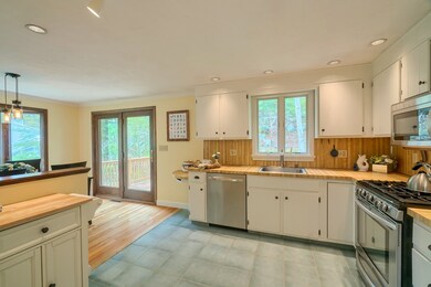 59 Queensland Rd, North Billerica, MA 01862 - photo 7