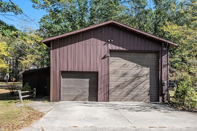 Pole barn