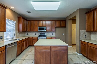 25543 Wentink Ave, San Antonio, TX 78261 - photo 4