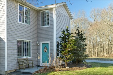7 Cinnamon Ln unit 20A, Saunderstown, RI 02874 - photo 2