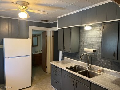 2081 Antigua Rd SW unit 17, Carrollton, OH 44615 - photo 6