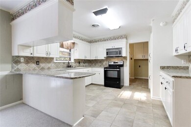 2805 Donahue Ferry Rd, Pineville, LA 71360 - photo 5