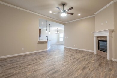 521 Landry Ct, Granbury, TX 76049 - photo 7