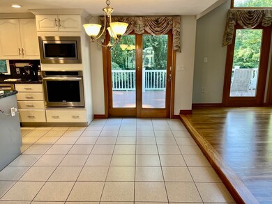 19 Longbow Rd, Stoneham, MA 02180 - photo 4