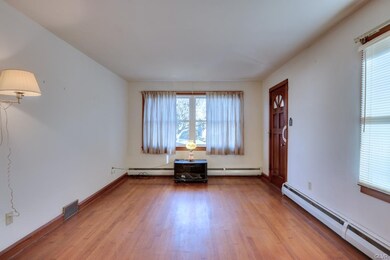 531 Center St, Slatington, PA 18080 - photo 3