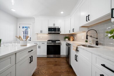 19 Armory St unit 1, Wakefield, MA 01880 - photo 3